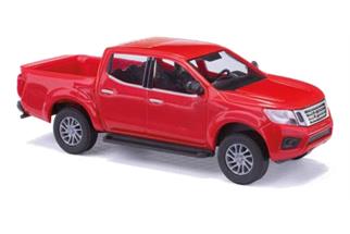 Busch H0 Nissan Navara, rot