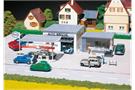 Faller H0 Monatsmodell August - Tankstelle mit Waschhalle