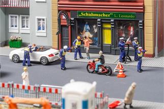 Faller H0 Verkehrskontrolle