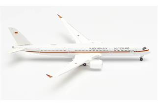 Herpa 1:500 Luftwaffe Flugbereitschaft Airbus A350-900, 10+01 Konrad Adenauer