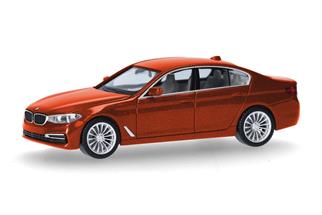 Herpa H0 BMW 5er (G30) Limousine, valenciaorange