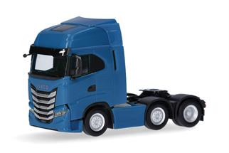 Herpa H0 Iveco S-Way Zugmaschine 6x2, verkehrsblau