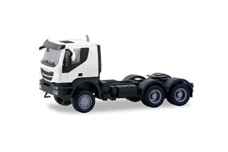 Herpa H0 Iveco Trakker Zugmaschine 6x6, weiss