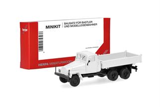 Herpa H0 MiniKit: IFA G5 Dreiseitenkipper-LKW, weiss