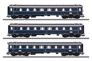 (INS) Märklin H0 (AC) DB Reisezug-Wagenset F 14 Dom-Pfeil, Ep. III, 3-tlg. (Insider) (INS) Märklin H0 (AC) DB Reisezug-Wagenset F 14 Dom-Pfeil, Ep. III, 3-tlg. (Insider)