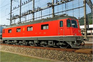 Kiss 1 (Sound) SBB Elektrolok Re 6/6 11682 Pfäffikon SZ, rot