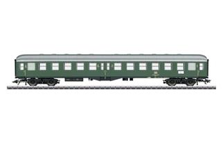 Märklin H0 (AC) DB Eilzugwagen Bymb 421, 2. Klasse, grün, Ep. IV *werkseitig ausverkauft*