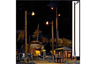Busch H0 Bahnhofsleuchte mit Holzmast, gelb