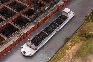 Faller H0 Flussfrachter