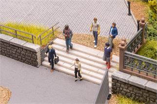 Faller H0 Treppenabsteigende Personen