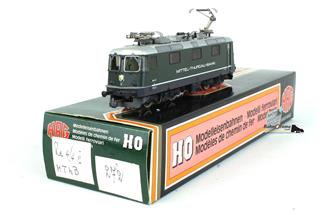 HAG 272 H0 (AC) MThB Elektrolok Re 4/4 II 21, grün (OCC)