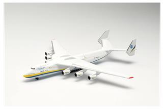 Herpa 1:400 Antonov An-225 Mriya, UR-82060