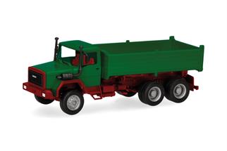 Herpa H0 Basic Iveco Hauber Kipp-LKW, grün