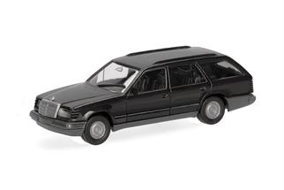 Herpa H0 Basic MB E-Klasse T-Modell, schwarz
