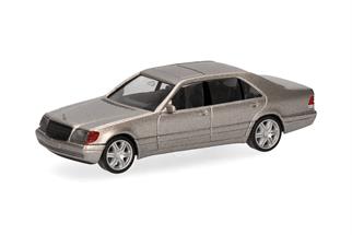 Herpa H0 MB 600 SEL V12 mit Brabus-Felgen, rauchsilber-metallic