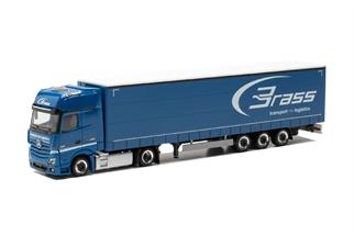 Herpa H0 MB Actros '18 L 2.5 GigaSpace Jumbogardinenplanen-SZ, Brass Spedition (Club)