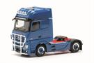 Herpa H0 MB Actros Gigaspace Zugmaschine 2-achs mit Lampenbügel, enzianblau