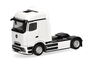 Herpa H0 MB eActros 600 ProCabin Bigspace Zugmaschine, weiss