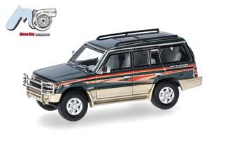 Herpa/MicroCity87 H0 Mitsubishi Pajero, grün