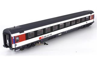 LS Models H0 SBB Reisezugwagen EC Bpm 61, 2. Klasse, weiss/rot/schwarz, Ep. VI