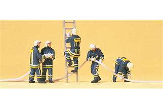 Preiser H0 Feuerwehrmänner im Einsatz mit Schlauch und Leiter
