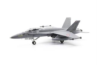 ACE 1:72 McDonnell Douglas F/A-18C Hornet, J-5017 Falcons