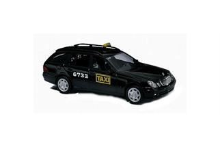 Busch H0 MB E-Klasse T Taxi