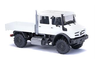 Busch H0 Unimog U 5023 Doppelkabine, weiss