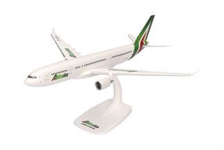 Herpa 1:200 Alutalia Airbus A330-200, EI-EJK Giotto