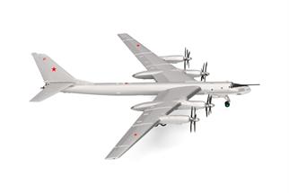 Herpa 1:200 Soviet Air Forves Tupolev TU-95MS, 1226th Heavy Bomber Aviation Reg., 47red