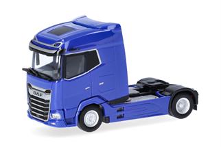 Herpa H0 DAF XG facelift Zugmaschine 2achs, blau