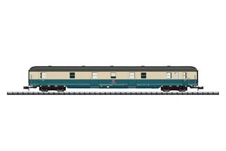Minitrix N DB AG Gepäckwagen Dm 903.1, ozeanblau/elfenbein, Ep. V