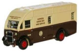 Oxford N Albion Horsebox GWR