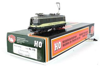 HAG 176 H0 (AC Digital) MThB Elektrolok Re 4/4 II 21, grün/gelb (OCC)