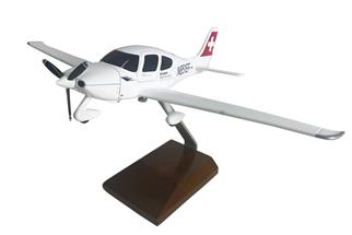 Herpa 1:40 European Flight Academy Cirrus SR20, Swiss, N852EF