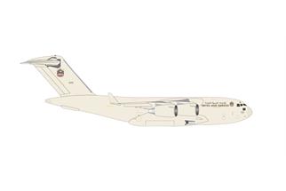 Herpa 1:500 United Arab Emirates Air Force Boeing C-17A Globemaster III, 1228