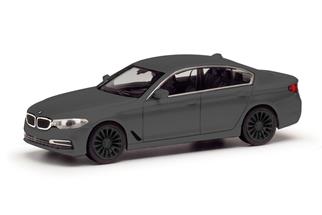 Herpa H0 BMW 5er (G30) Limousine, nardograu