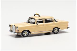 Herpa H0 MB 200 Heckflosse, Taxi