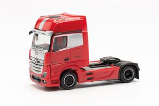Herpa H0 MB Actros '18 Gigaspace Zugmaschine Edition 3, rot