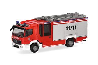 Herpa H0 MB Atego '13 Z-Cab, Bundeswehr - Feuerwehr