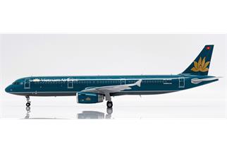 JC 1:200 Vietnam Airlines Airbus A321, VN-A390