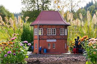 Pola G Stellwerk mit Fachwerk