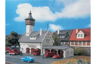 Vollmer N Dorffeuerwehr mit Garage